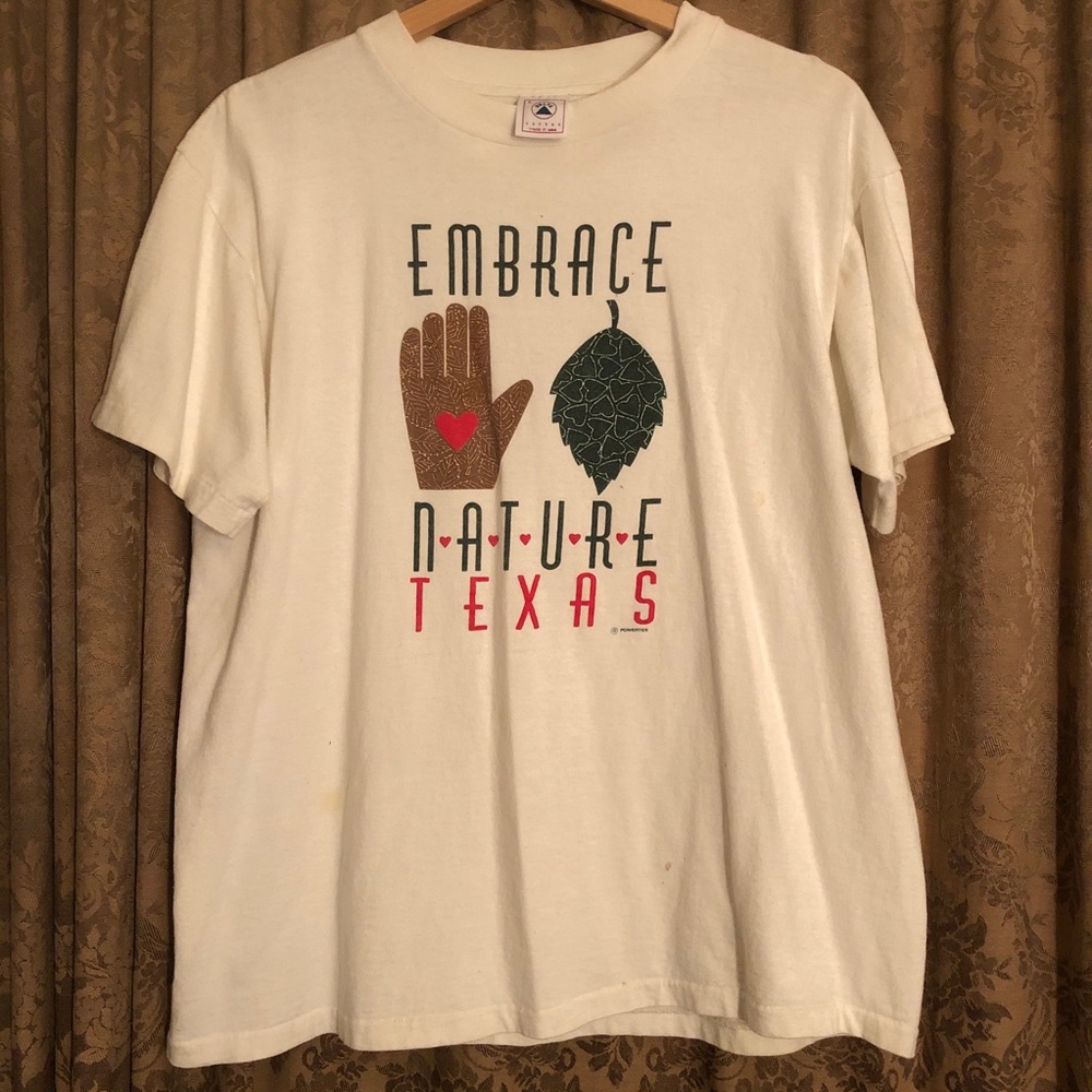 Vintage 90s embrace nature texas graphic shirt